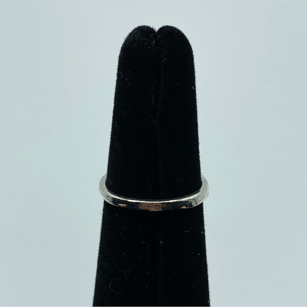 Silver Buffy The Vampire Slayer Irish Claddagh Loyalty Love Ring - Picture 5 of 7
